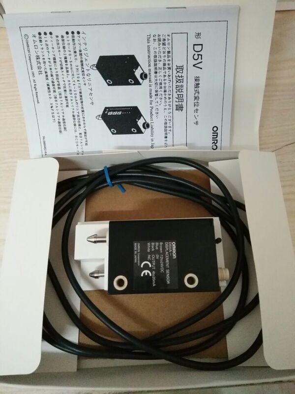 Omron D5Va 3B1 Industrial Sensor, Brand New with One-Year Warranty, in Stock for Immediate Delivery, Recommended for Measuring Displacement and Gap