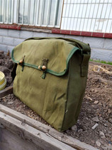 90s Troop Decommissioning Canvas Single Shoulder Bag Retro Bag Personality Satchel Fashion Emancipation Bag Wood Buckle Collection