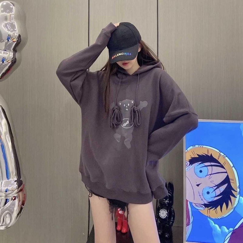 Country now We11Done men and women with the same 2020FW new small bear stickup with cap loose weaters-Taobao