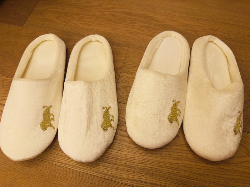 Macau Mgm Travel Airline Slippers, Disposable Home Slippers