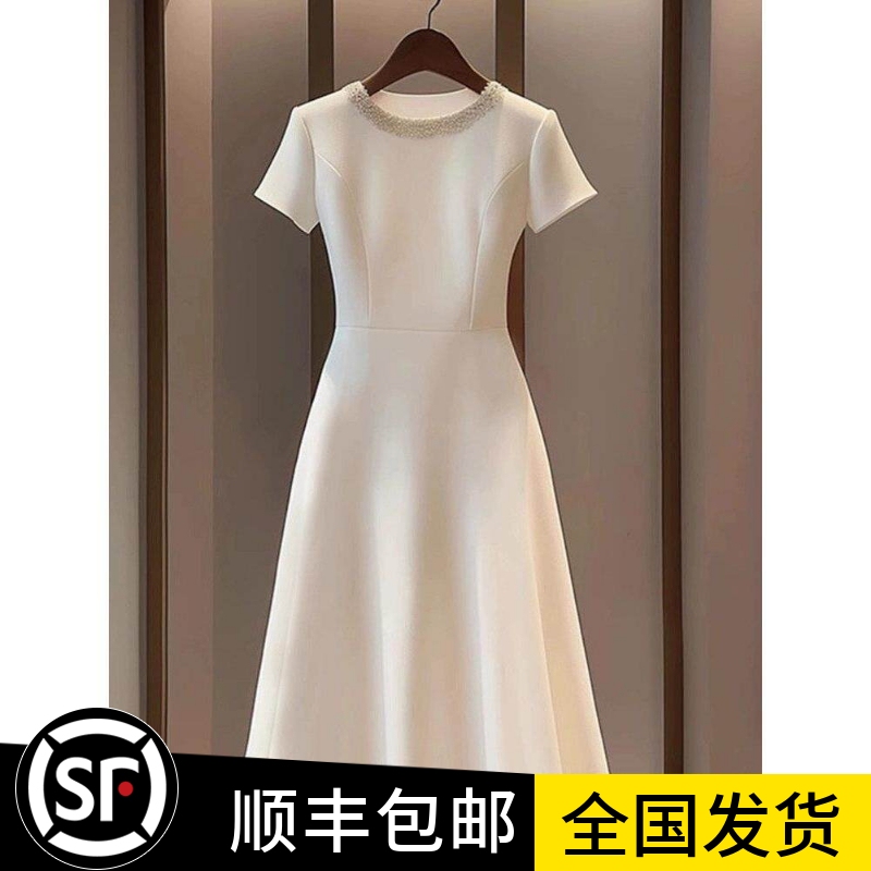 Authentic Gejia New 2026 Summer French-Style White Waist-Cinching Dress, Light Luxury, Elegant and Slimming Long Dress Authentic Gejia New 2026 Summer French-Style White Waist-Cinching Dress, Light Luxury, Elegant and Slimming Long Dress