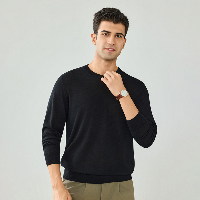 Minimalist Style 100% Wool Round Neck Long-Sleeved Knitwear for Men, Black Base Layer, Machine Washable, Men's Casual Sweater
