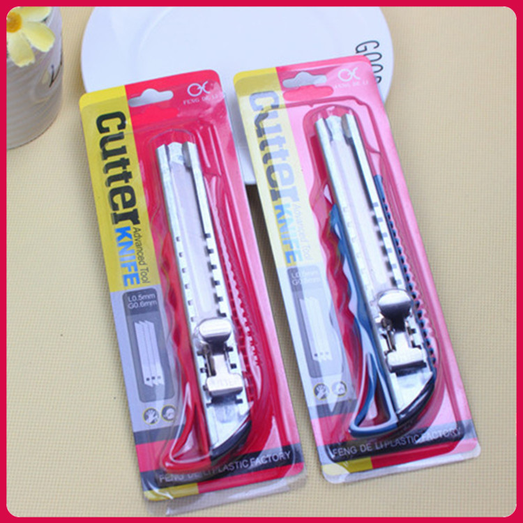 Color new lettering plastic plates Pushing Hand Suction Card Loaded Metal Cut Wallpaper Beauty Artificial Knife Hand Push Large Tool Knife