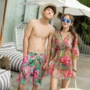 Cặp đôi bơi lội bikini ba mảnh áo voan nửa tay áo bảo thủ Hàn Quốc gợi cảm bên bờ biển tắm nước nóng mùa xuân 	đồ đôi đi biển màu xanh