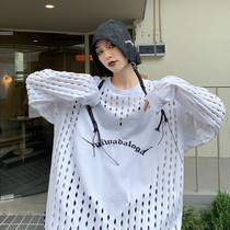 He Yimo 2021 New fried street hollow long sleeve shirt female letter design sense minority base shirt female interior tide