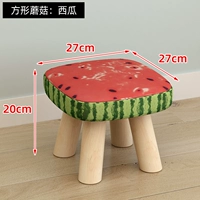 Четырехлетный гриб -квадратный стул