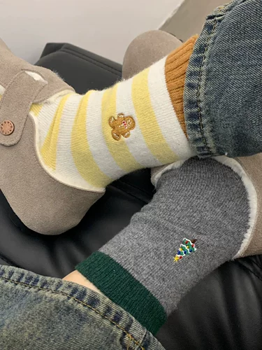 Эта пара пряничного мужчины Wool WA милая!Это Рождество ~ Это приходит, чтобы надеть атмосферу ~ Супер теплый