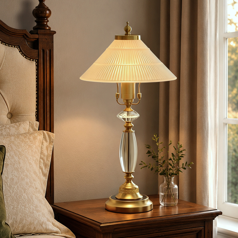 French-Style Light Luxury Brass Crystal Table Lamp, American Retro Bedroom Bedside Lamp, Warm and Romantic Living Room Decorative Atmosphere Lamp