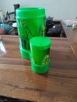 Plastic green chopstick holder hotel chopstick cage and pen holder customized LOGO advertising gift minimum order 5000