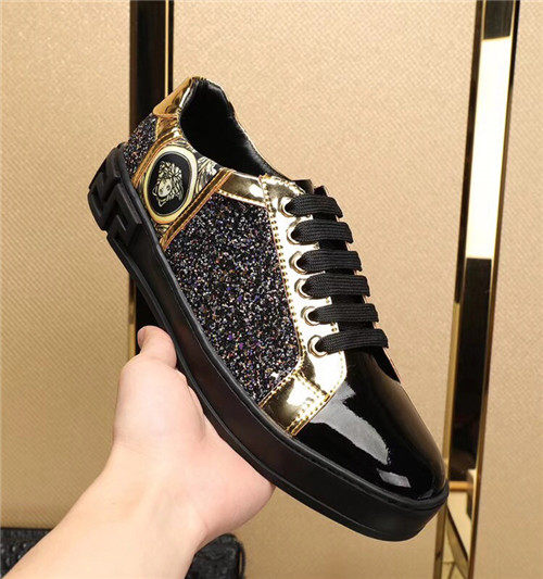 European station 2021 new leather debris Han edition with personality men's leisure shoes Europe and America big tide shoes