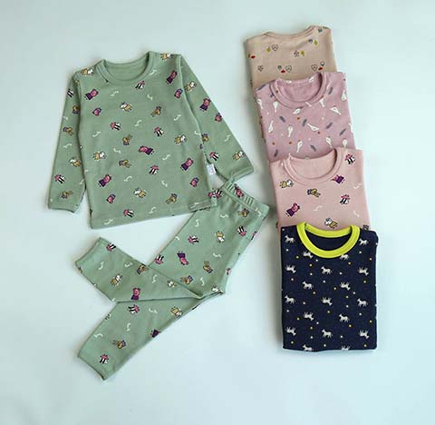 Bộ đồ lót trẻ em bằng vải cotton dày lông ấm áp cho bé trai và bé gái mùa thu quần áo bé gái màu cotton đáy quần áo len mùa đông bộ đồ liền thân hình thú trẻ em