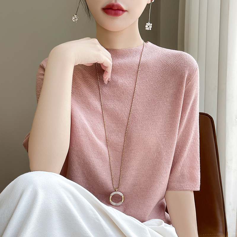 Thin Ice Silk Short-Sleeved Women's T-Shirt with a Half-High Collar and Five-Quarter Sleeves, Versatile and Elegant, Made of Lyocell Tencel Knit