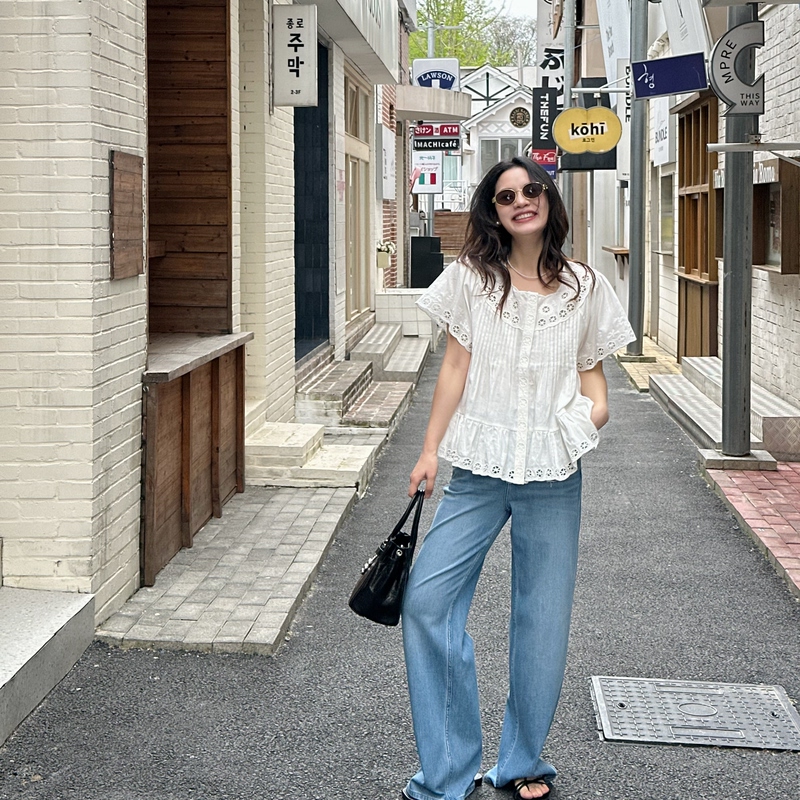 Roll Look Fushanyu Wheel-Cutout Bohemian Style Heavy-Duty Madera Embroidered Shirt 4.14