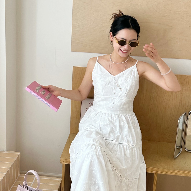 Dajessie White Tea Serenity French-Style White Spaghetti Strap Dress with Waist-Cinching Design for Seaside Vacation 3.29 Dajessie White Tea Serenity French-Style White Spaghetti Strap Dress with Waist-Cinching Design for Seaside Vacation 3.29