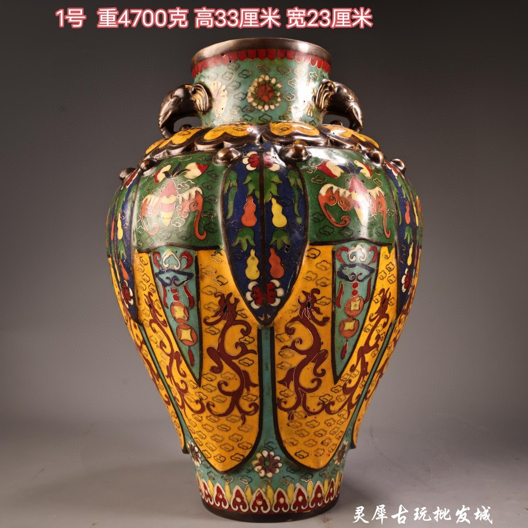 Old Beijing copper tire filigree cloisonné vase painted enamel auspicious vase Chinese style Bogu home business gift