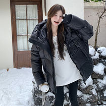 High-end and super good-looking thickened down jacket womens jacket 2024 winter new white duck down black gold fashionable bread jacket