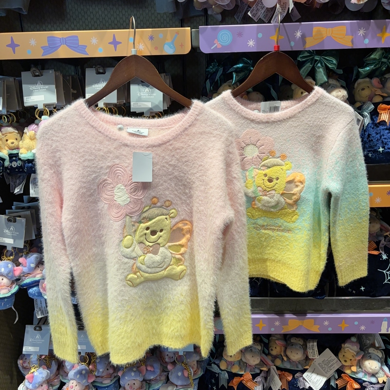 Shanghai Disney Domestic Collection: Winnie the Pooh Series Adult and Children Sweater Tops Parent-Child Outfits