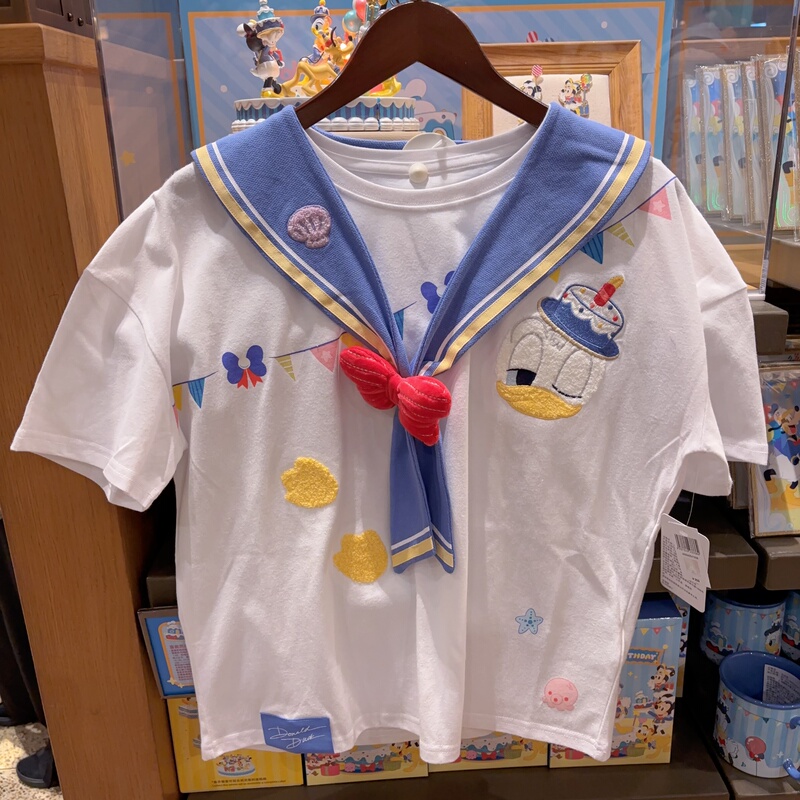 Shanghai Disney Domestic Edition 2026 Donald Duck Birthday Series Donald Duck Adult Summer Short-Sleeve T-Shirt Shanghai Disney Domestic Edition 2026 Donald Duck Birthday Series Donald Duck Adult Summer Short-Sleeve T-Shirt