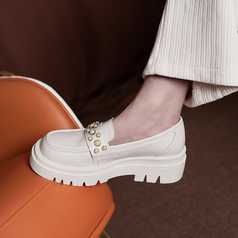 White small leather shoes woman 2022 new spring single shoes thick bottom Inlenloo shoes genuine leather small white shoes size women's shoes