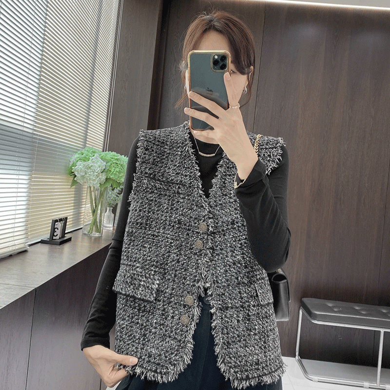 Chanel-Style Tassel Woven Short Vest for Women, New Autumn High-End Sleeveless Elegant Vest Top Trendy Chanel-Style Tassel Woven Short Vest for Women, New Autumn High-End Sleeveless Elegant Vest Top Trendy