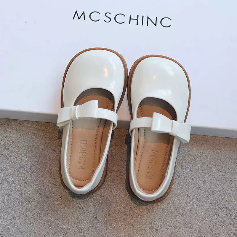 Black Leather Shoes for Girls, College Style, Suitable for Skirts, British Style, Versatile, Comfortable, Round Toe, 2026 New Model, Women's Summer Style — 2