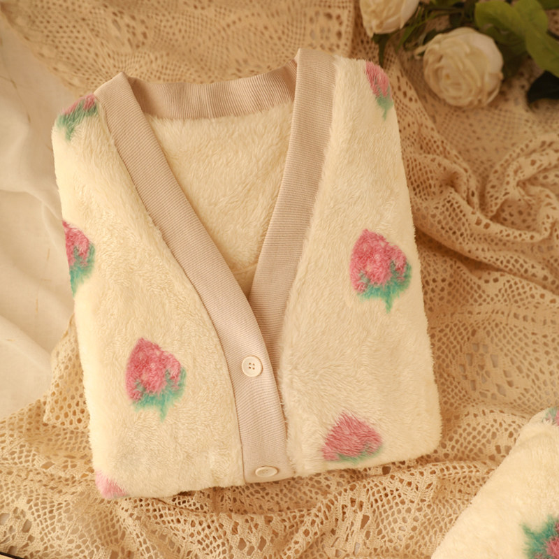 〖Milk Strawberry〗Home Daily~Japanese sweet pajamas women's winter coral fleece pajamas outerwear suit