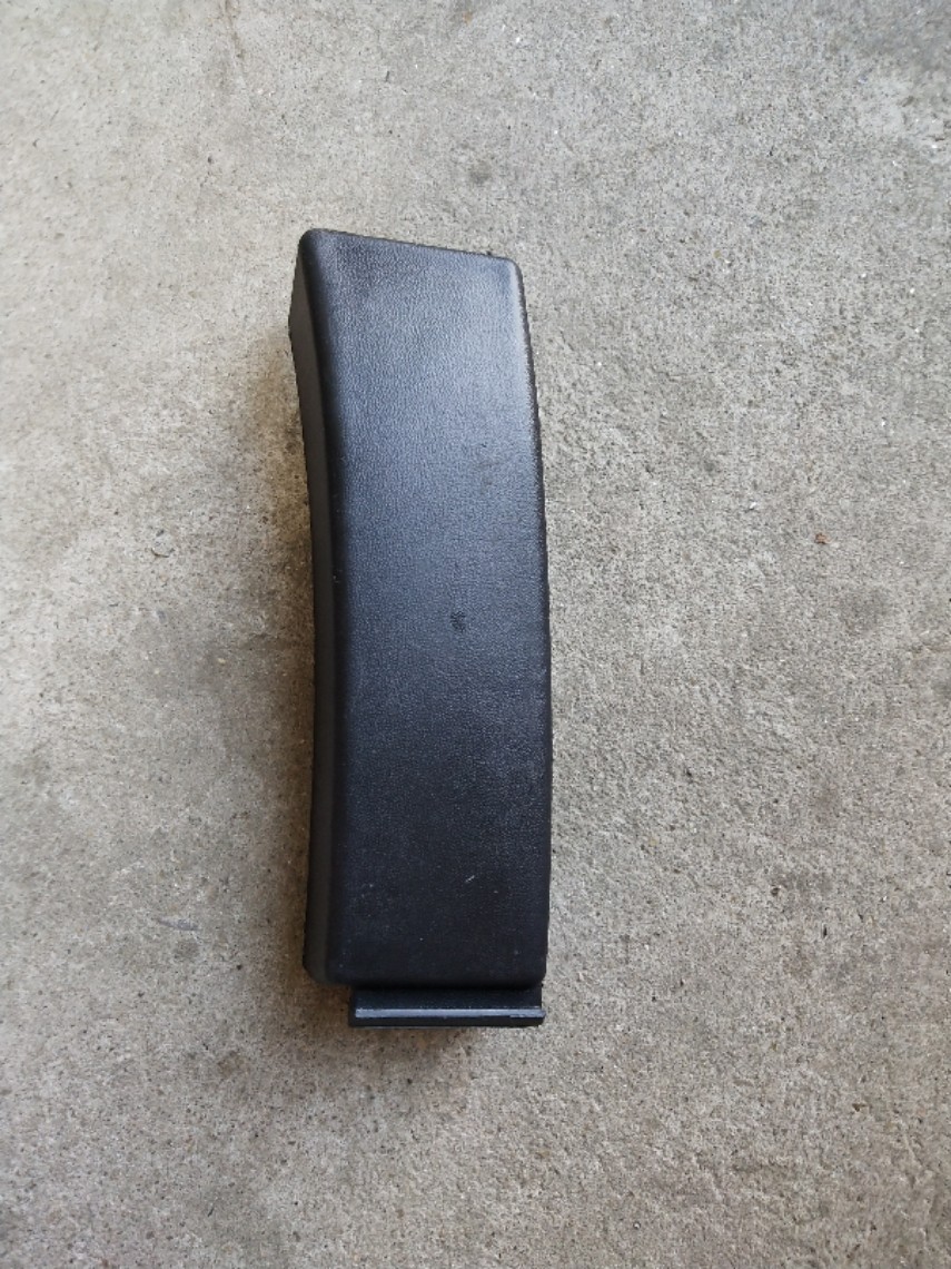 Suitable for Great Wall Haver H6 rear leaf plate wheel brow plastic sheet clip skirt h6 wrap angle pedal joint black