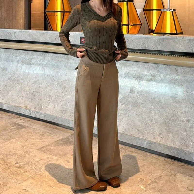 Beautiful and Stylish Plus-Size Women's Clothing, Old Money Style Khaki Wide-Leg Suit Pants, High-Waisted, Loose, Slimming, Straight-Leg Casual Pants