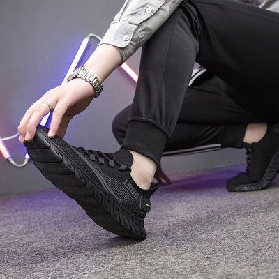 新款春季软底PU皮面潮新款网面百搭休闲鞋