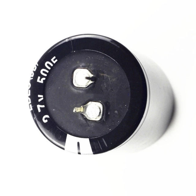 2.7V500F Samwha Super Farad Capacitor 2.7V500F Size 35*60 Car Rectifier Accessories