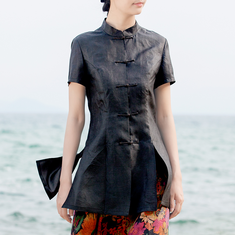 (Ma Xiaoxi phong) đậu đen thiết kế ban đầu dọc cổ áo nịt thơm đám mây sợi mới của Trung Quốc đẹp trai hai chiếc váy