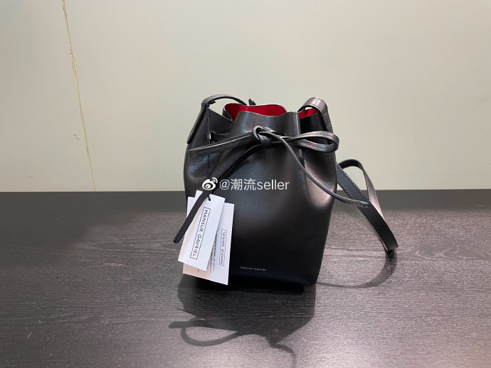 Mansur Gavriel Genuine Leather Bucket Bag Classic Black and Red Mansur Gavriel Genuine Leather Bucket Bag Classic Black and Red