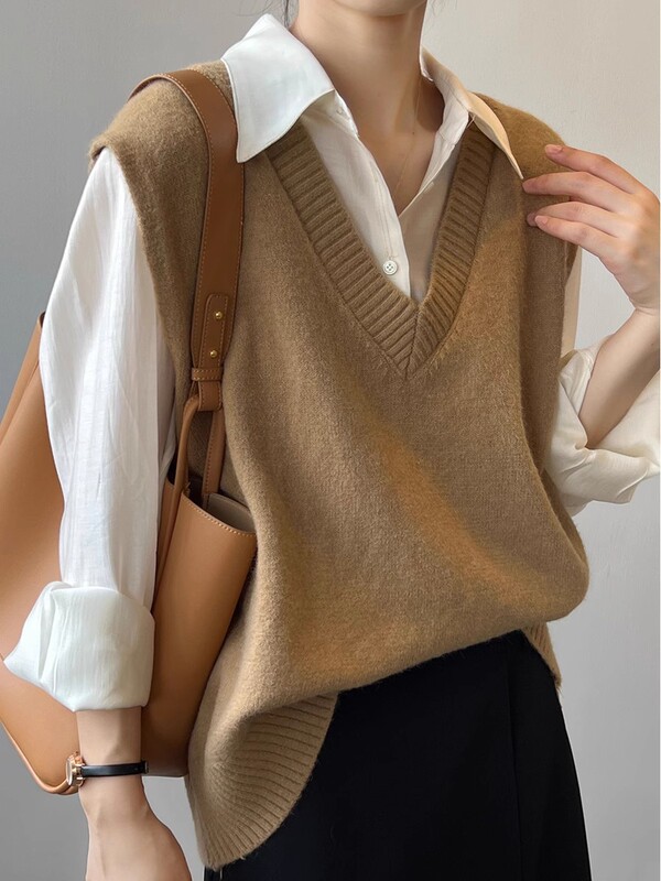 Plus Size V Neck Pullover Knitwear Vest for Women Autum New K-Style Loose and Fashionable Layered Knitwear Sleeveless Vest