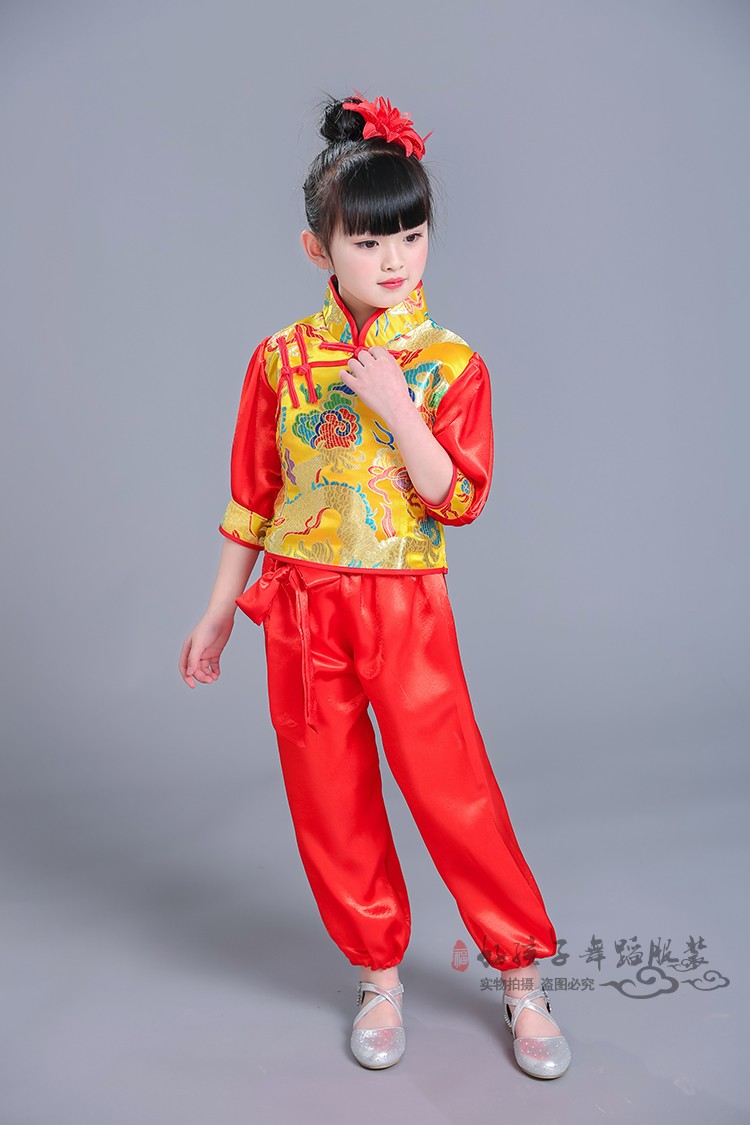 Biểu diễn võ thuật của trẻ em, quần áo lễ hội, nút thắt Trung Quốc, bài hát, trống trẻ em, cửa mở, trang phục múa đỏ đồ bộ cho be gái 12 tuổi