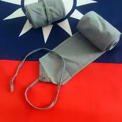 Individual field equipment of the National Army in the War of Resistance- - - - - - gray cloth leggings