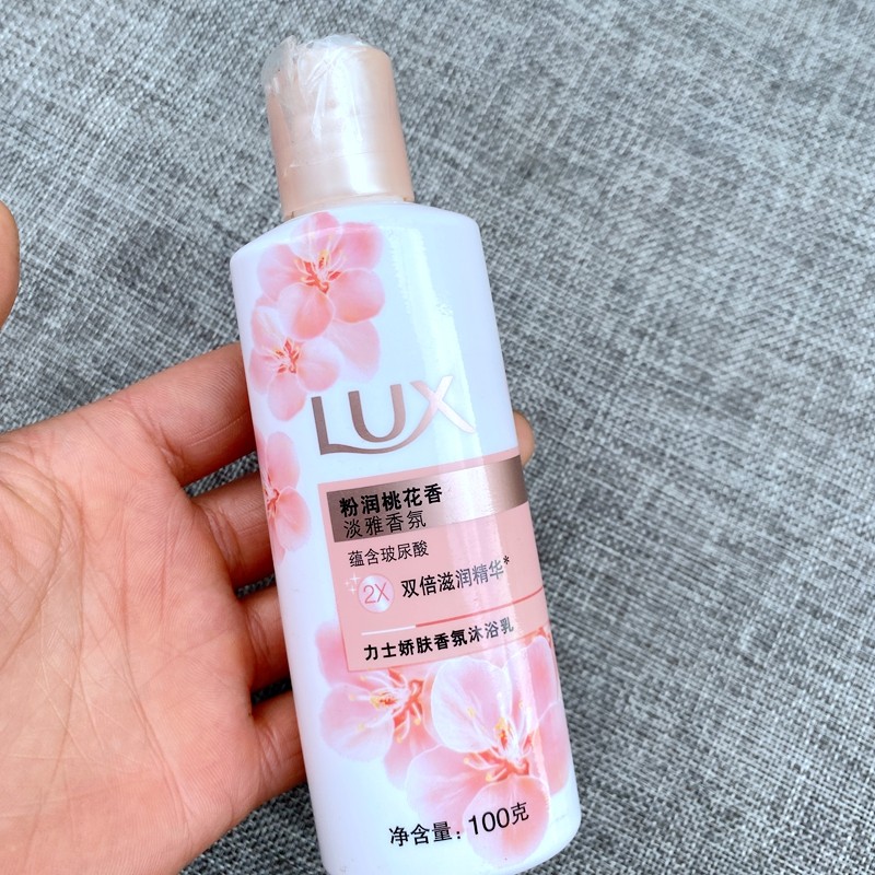 Force s100ml Body Bath of Bath Dew Peach Blossom Light Fragrant Flowers Essential Oils BATH LOTION Bath Milk Travel Dress Trial Kits