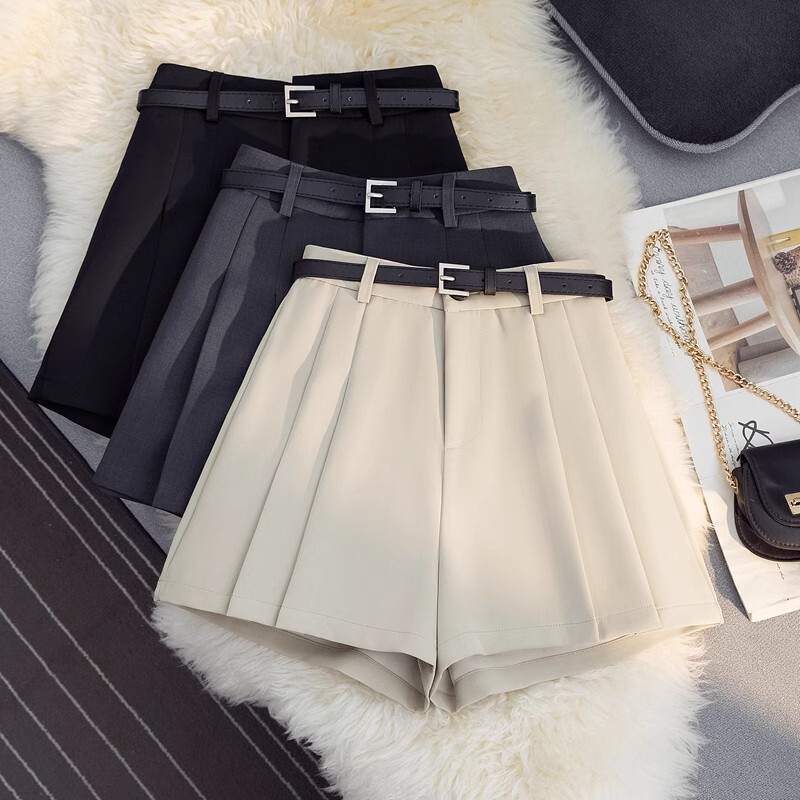 2024 Spring/Summer New Women's Suit Shorts Loose High-Waisted A-Line Pleated Skirt Pants Casual Slimming Wide-Leg Shorts