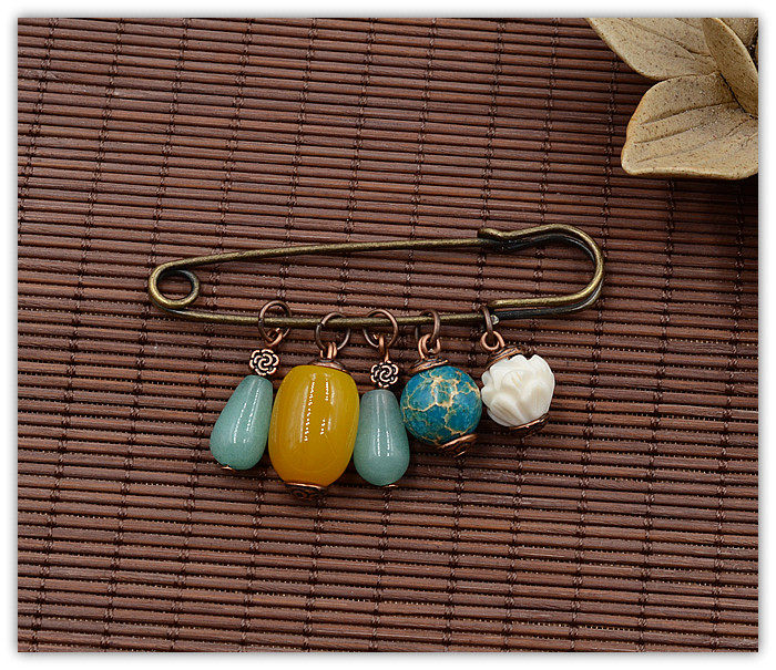 Broche femme en cristal naturel pierres semi-précieuses - Ref 1171460 Image 6