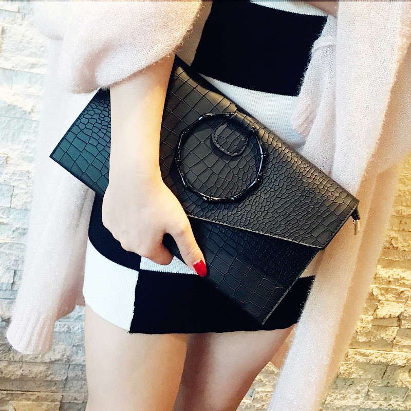 If Windy Crocodile Stripes Hand Grab Bag Woman 2021 New Fashion 100 Hitch Temperament Bamboo Festival Ciro Casual Women's Bag Brief Tide