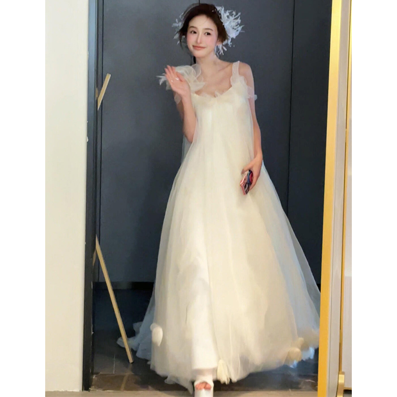 Morning Gown for Women, Niche Light Wedding Dress, 2026 New Engagement Dress, Outdoor Lawn Photo Shoot, Going-Out Dress for Petite Women