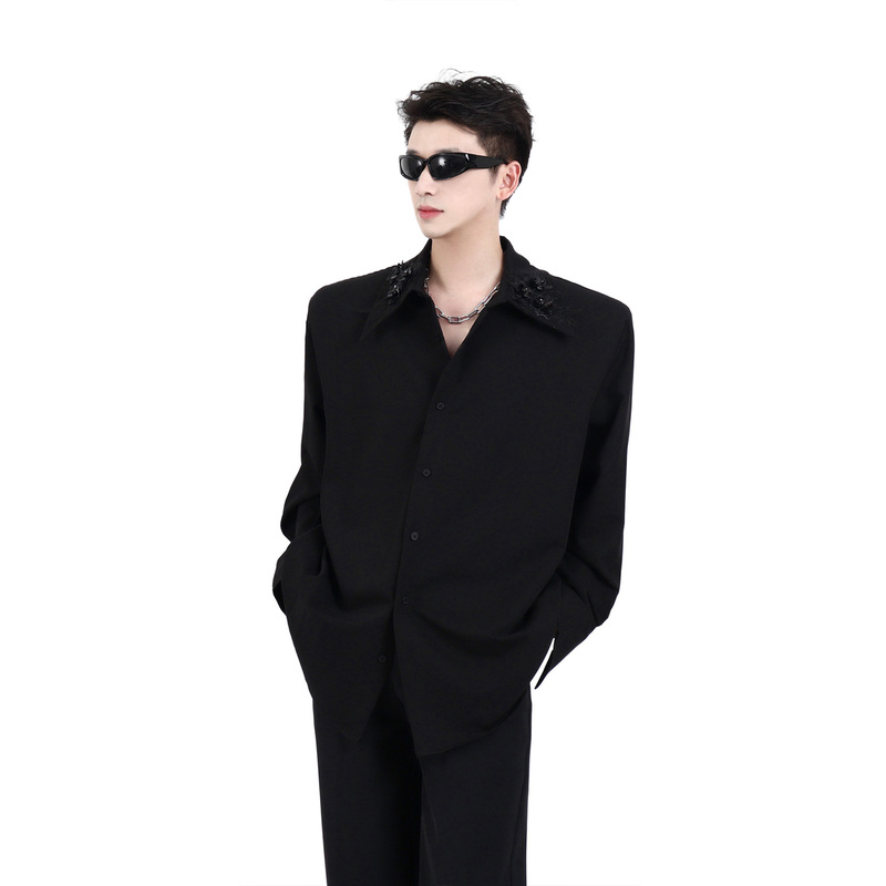 Unbound Niche High-End Black Long-Sleeve Shirt for Men with Shoulder Pads, Light Luxury Pearl Pointed Collar Design, Drapey Shirt