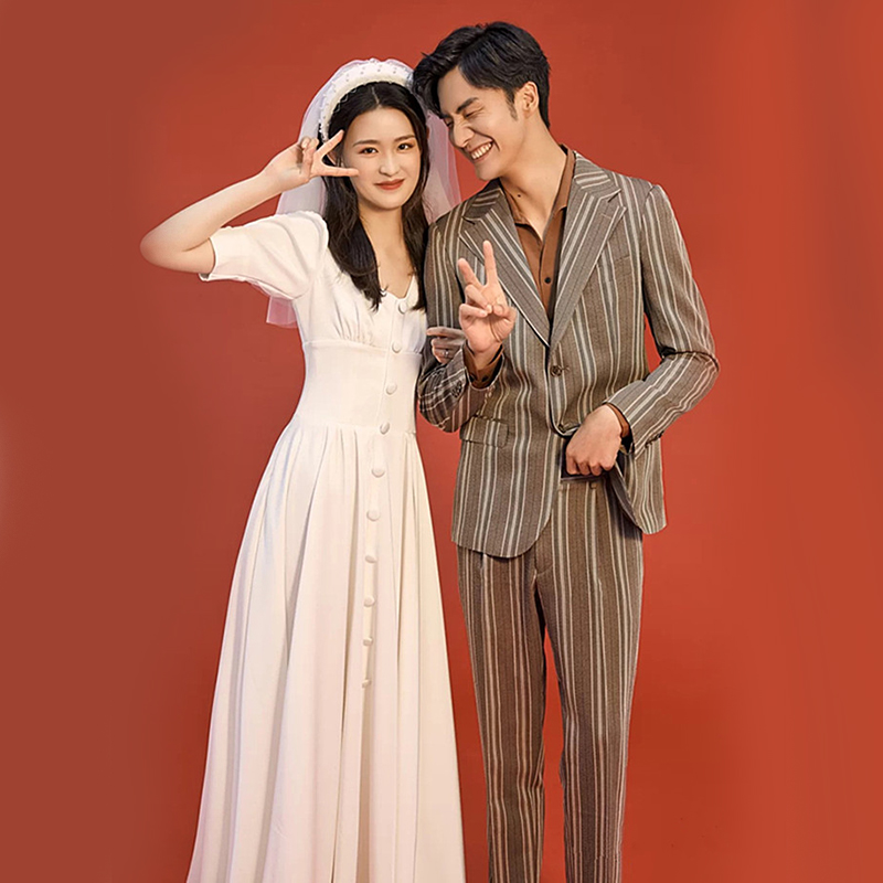 Bride Married Wedding Dress French Retro Simple Limited Limited Temperance Little White Dress Outdoor Brigade Satin Dress