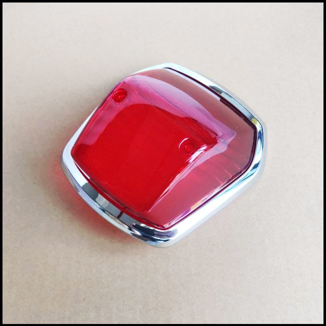 Suitable for new continents Honda SDH125-56 58 65 sharp Mengi tail light shell taillight housing original plant