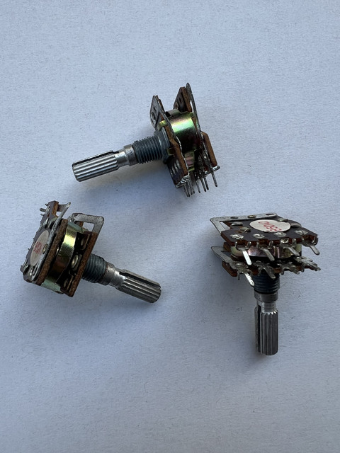 Type 148 Double 8-Pin Potentiometer A50K B50K Two Handle Length 25mm Brand New in Stock as Shown in the Picture