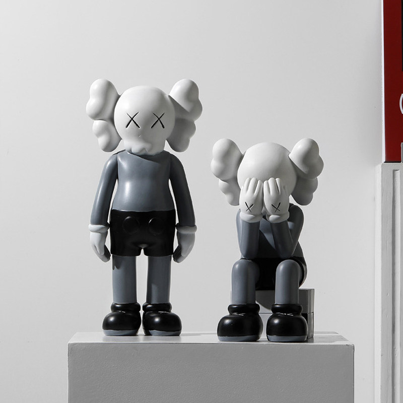 Creative net red violent bear desktop decoration light luxury wine cabinet living room desk home decoration TV cabinet decoration