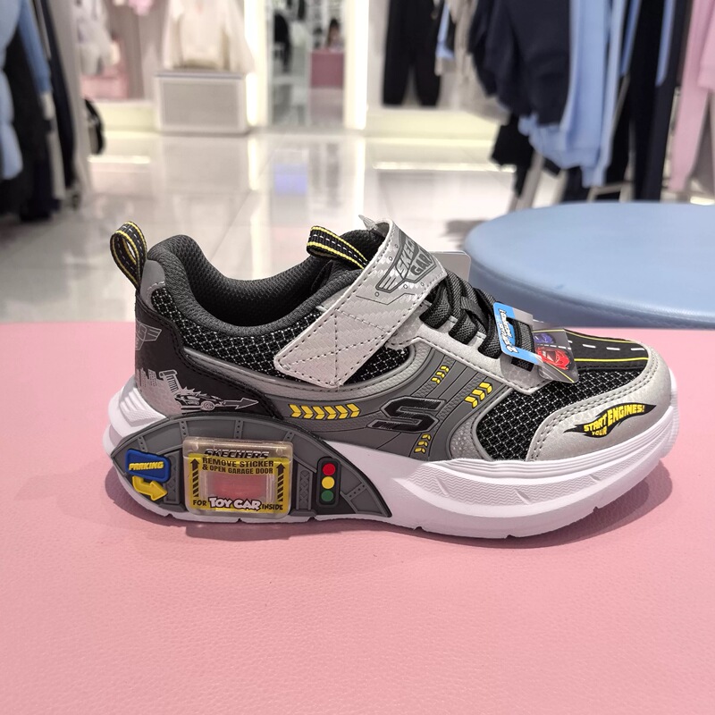 Skechers Children's 26 Spring New Model Boys' Creative Fashionable Sports Casual Shoes with Built-In Toy Car 402150L
