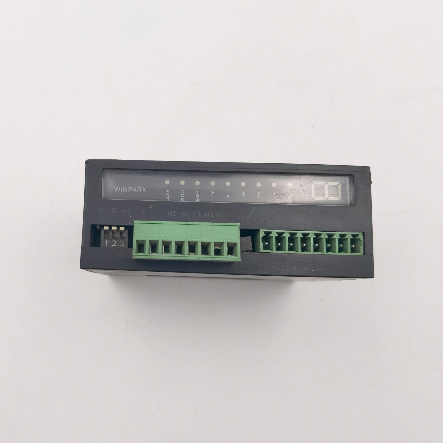 Winpark 导轨式温控器的生态位:WINPARK SAT100-000011-SP**-V01为何不是替代品,而是系统节点_驱动器_淘宝数码网