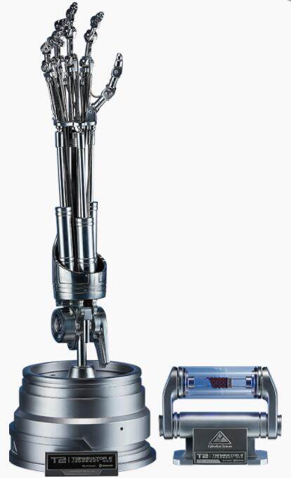 Pick up the single Sideshows × Blitzway 400355 1 1 Terminator 2 T800 manipulator brain chip