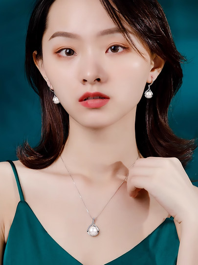 Süßwasserperlen-Halskette, Damen-Halskette aus Sterlingsilber, leichter Luxus-Perlenanhänger, Muttertagsgeschenk für Freundin und Mutter