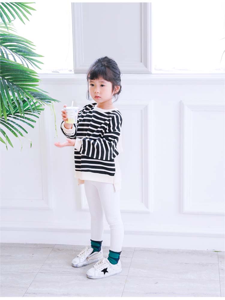 Cha mẹ mặc áo len 2019 xuân hè mới sọc lỏng lẻo lười biếng gió bé trai và bé gái ba lô - Trang phục dành cho cha mẹ và con quần áo gia đình mùa đông